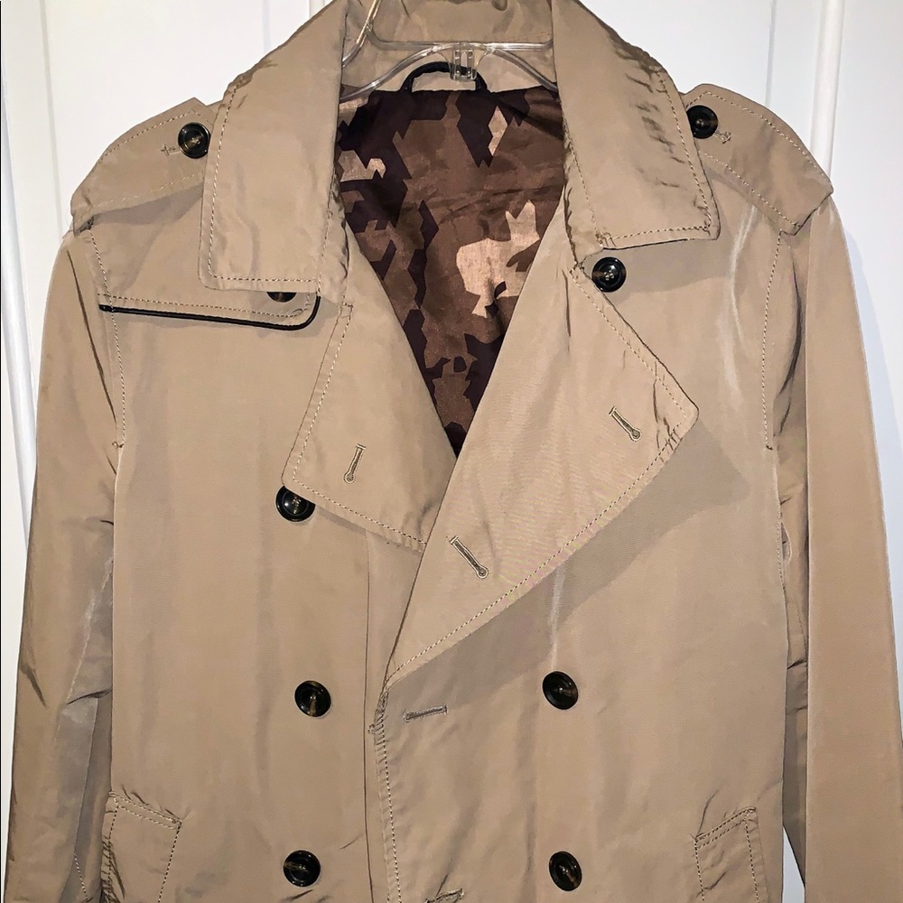 Zara men’s trench coat